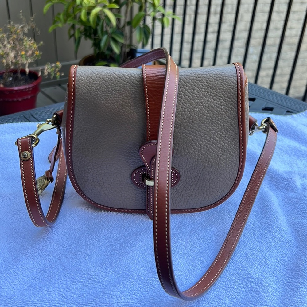 Vintage Dooney and Bourke marble bag